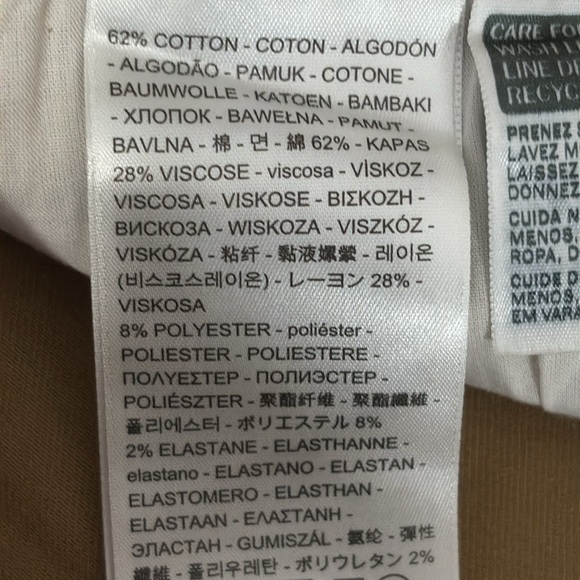 Levi's Mid-Rise Ankle Zip Cargo/Utility Pants - NWOT - Size 30 - Picture 8 of 11